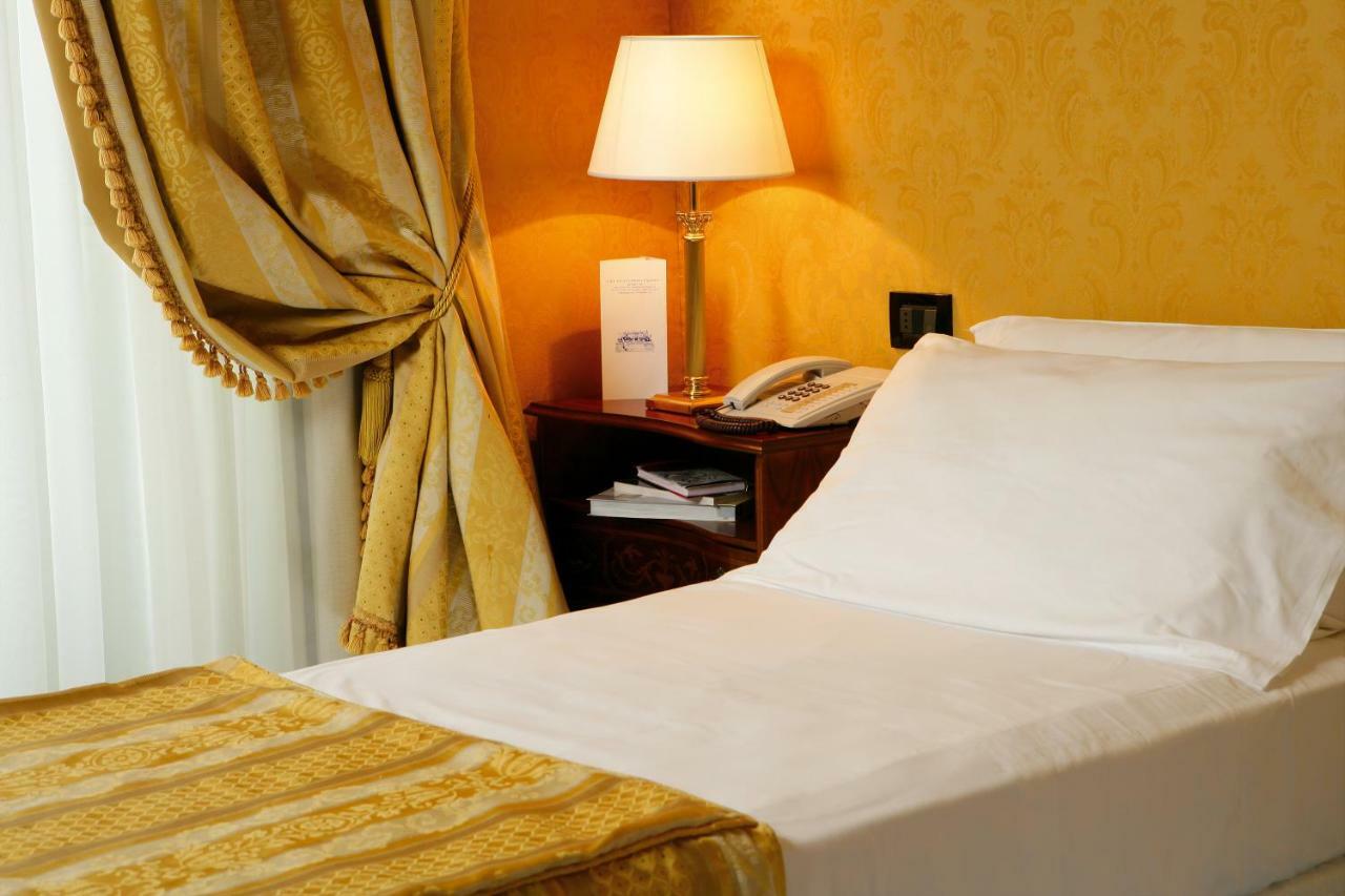 Lido Palace Hotel Baveno Kültér fotó